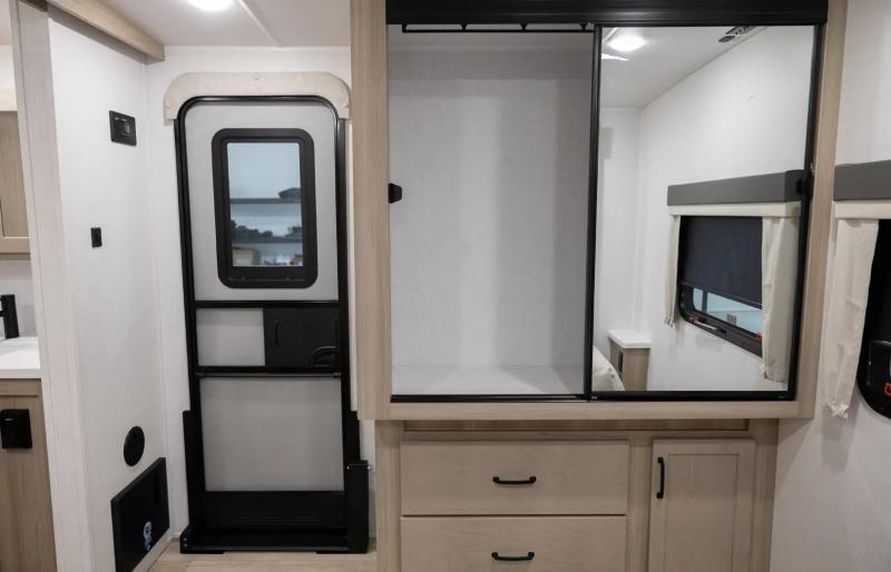 new Travel Trailers Forest River Flagstaff Micro Lite for sale, in Hayward, WI Thumbnail 9