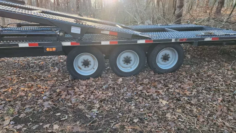used Car Haulers / Racing Trailers Kaufman Trailers  for sale, in Pomfret Center, CT Thumbnail 8