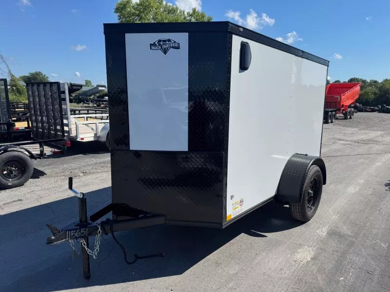 2026 Diamond Cargo 5'X8' 3K W/RAMP Cargo / Enclosed Trailer