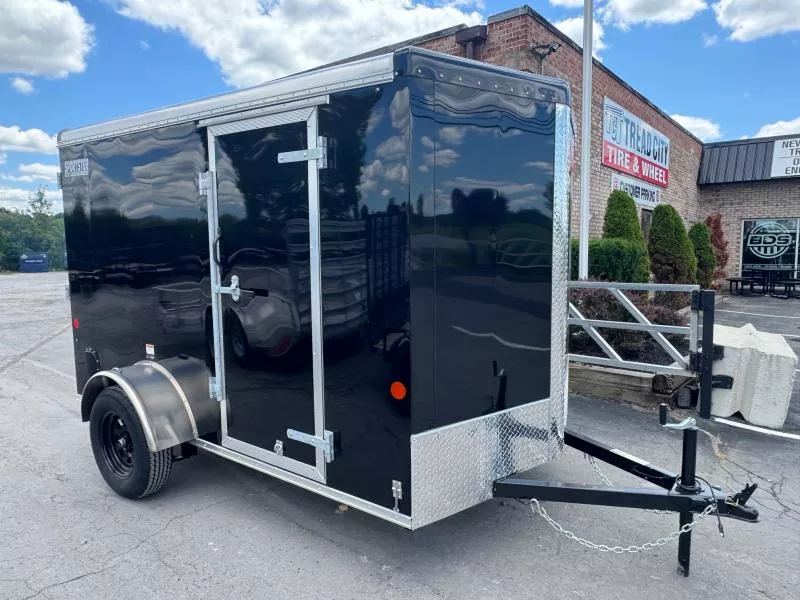 2026 Car Mate Trailers 6'X10' 3K W/RAMP Cargo / Enclosed Trailer