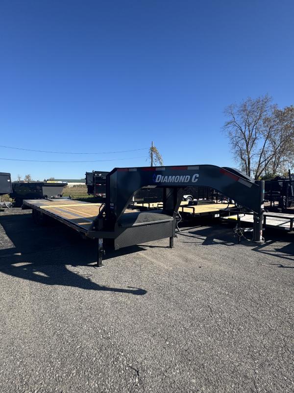 2025 Diamond C FMAX208 8.5X30 18K GOOSENECK Deckover Trailer