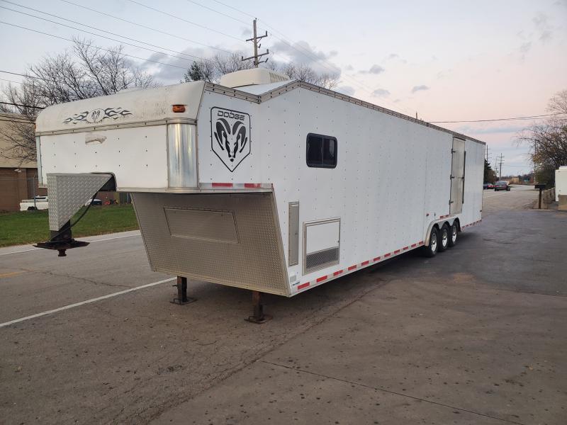 SOUTHWEST 44FT 5TH WHEEL RACE TRAILER SOUTHWEST 44FT 5TH WHEEL RACE TRAILER