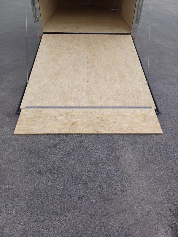 new Cargo (Enclosed) Trailers Interstate  for sale, in Darien, IL Thumbnail 5