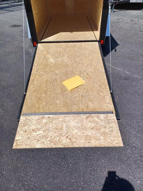 new Cargo (Enclosed) Trailers Interstate  for sale, in Darien, IL Thumbnail 5