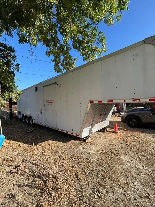 used Fifth Wheel Trailers Pace American Other for sale, in Simi Valley, CA Thumbnail 4