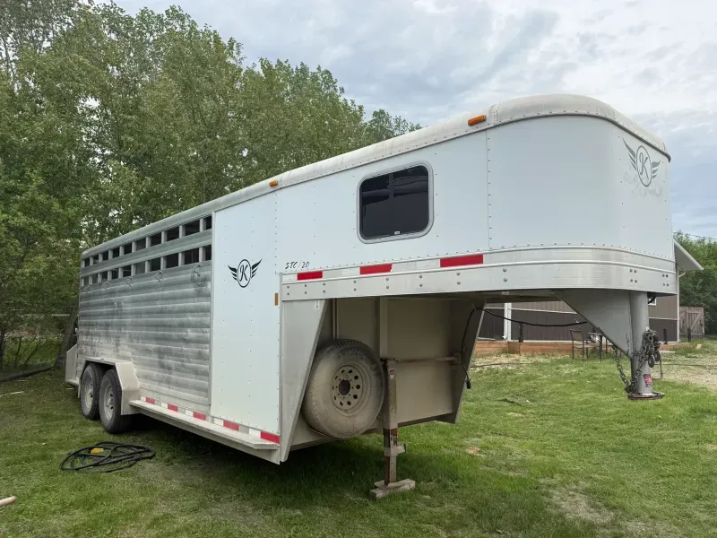 used Stock / Stock Combo Trailers Exiss  for sale, in Oakbank, MB Thumbnail 2