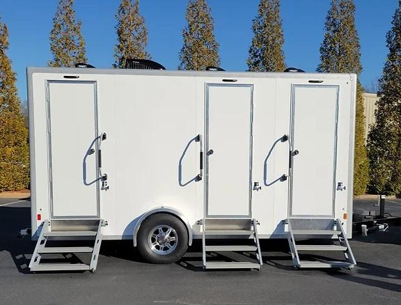 3 Station Restroom Trailer 3 Station Restroom Trailer