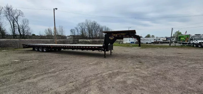 Doolittle 40' Gooseneck Deckover Trailer 23K GVWR w/Custom Welded Deck on Neck