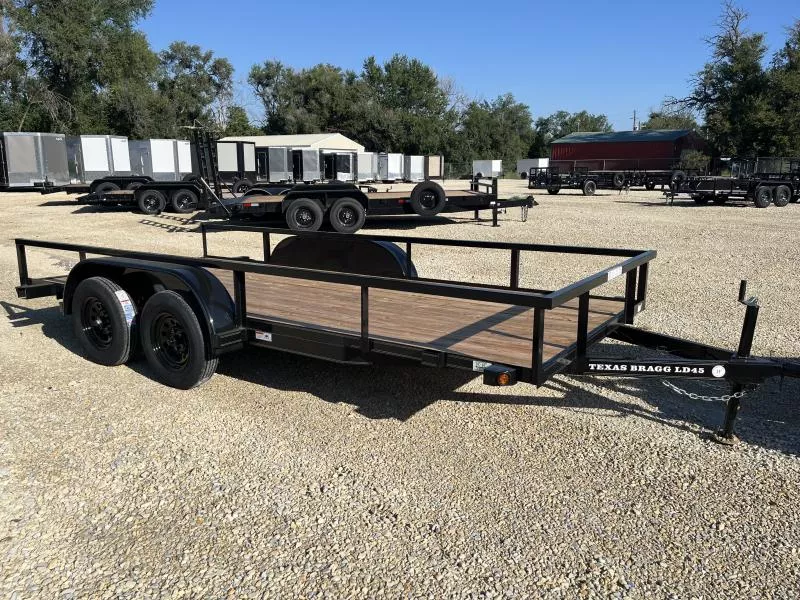 2025 Texas Bragg Trailers 16LD – 77'' x 16' Tandem Utility Trailer