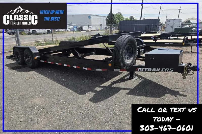 2025 PJ Trailers Cargo / Enclosed Trailer