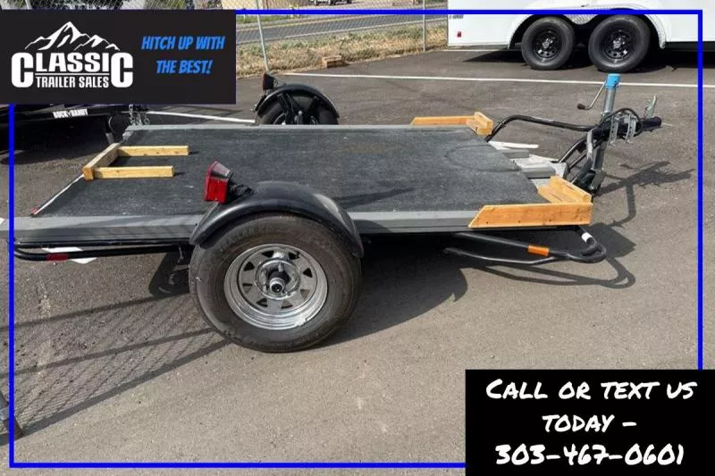 2003 Kingdom Trailers  Cargo / Enclosed Trailer