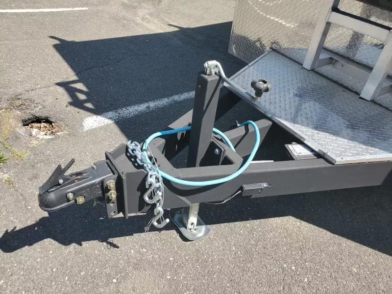 used Cargo (Enclosed) Trailers ITI Cargo  for sale, in Bridgeport, CT Thumbnail 7