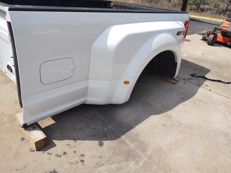 2019 FORD F350 8' DUALLY OEM TAKE OFF PICKUP TRUCK BED GREAT CONDITION 2019 FORD F350 8' DUALLY OEM TAKE OFF PICKUP TRUCK BED GREAT CONDITION