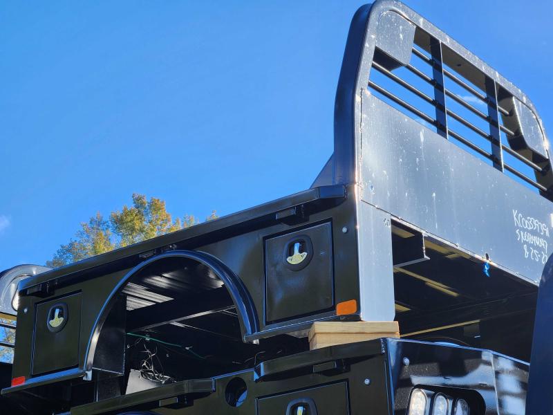2023 CM Truck Beds SK SHORT BED FORD F250/350 SRW Skirted Gooseneck
