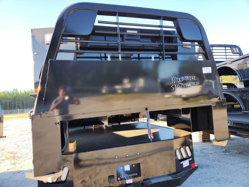 2023 CM Truck Beds SK DRW Skirted Gooseneck Hauler Flatbed with Boxes
