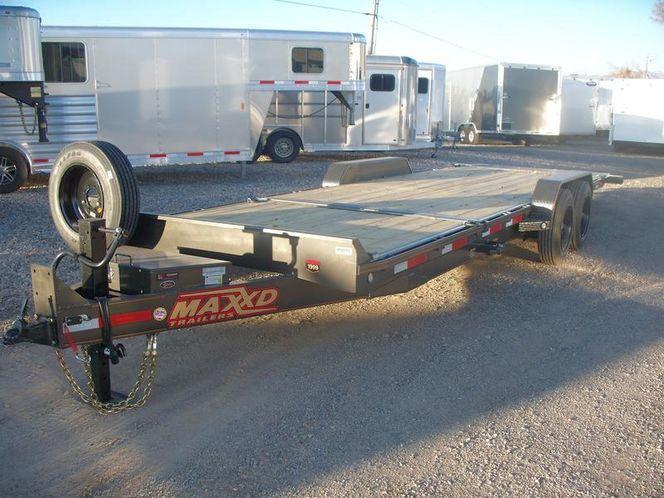 2020 MAXXD G8X - 8" Gravity Equipment Tilt Trailer Equipment Trailer 2020 MAXXD G8X - 8" Gravity Equipment Tilt Trailer Equipment Trailer