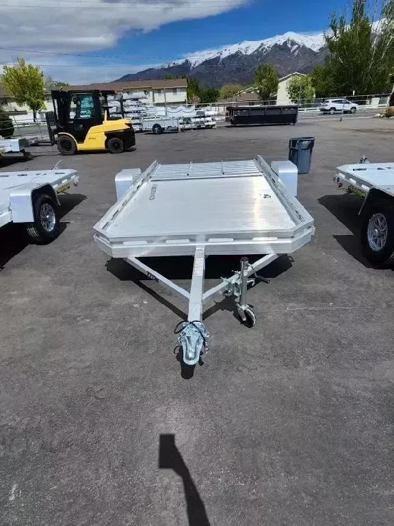 2027 Aluma