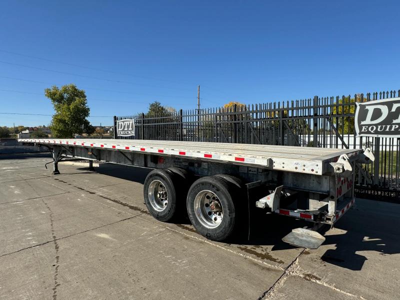 used Flatbed Semi Trailers Hyundai  for sale, in Denver, CO Thumbnail 4