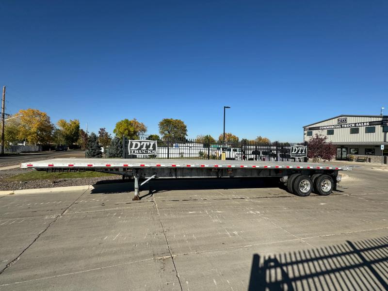 used Flatbed Semi Trailers Hyundai  for sale, in Denver, CO image-0