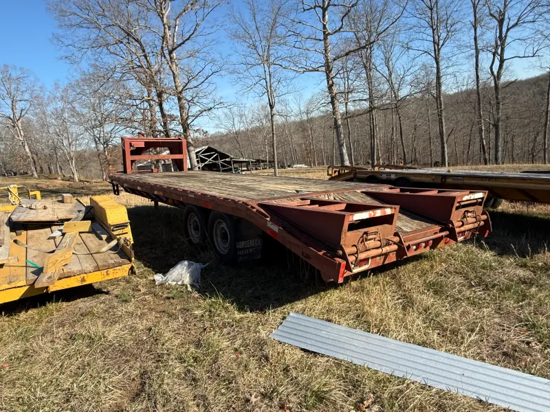 used Equipment / Flatbed Trailers Gooseneck  for sale, in Leitchfield, KY Thumbnail 2