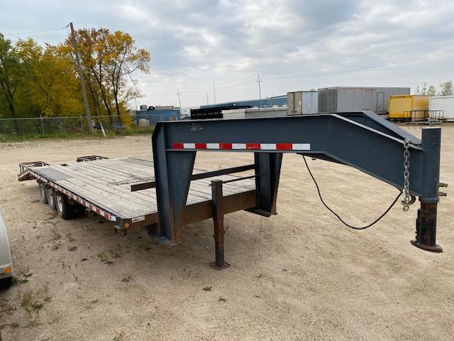 2003 Penner 8.5 x 20+5 Gooseneck Beavertail Deckover Trailer 15K 2003 Penner 8.5 x 20+5 Gooseneck Beavertail Deckover Trailer 15K