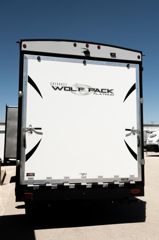 new Toy Haulers Forest River Wolf Pack for sale, in Steinbach, MB Thumbnail 5