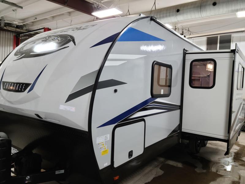 new Travel Trailers Forest River Alpha Wolf for sale, in Steinbach, MB Thumbnail 3