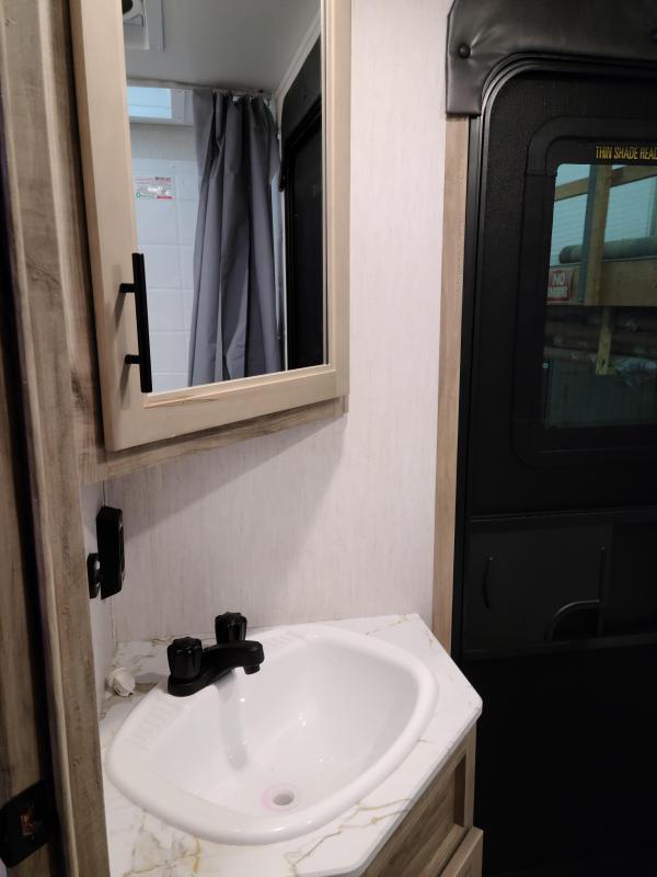 new Travel Trailers Forest River Alpha Wolf for sale, in Steinbach, MB Thumbnail 24