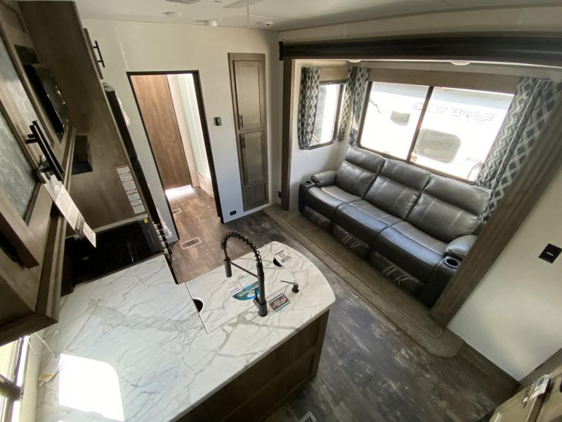 new Toy Haulers Forest River Cherokee Wolf Pack for sale, in Steinbach, MB Thumbnail 14