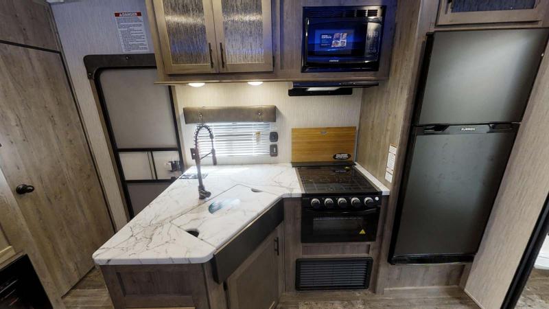 new Toy Haulers Forest River Cherokee Wolf Pack for sale, in Steinbach, MB Thumbnail 12