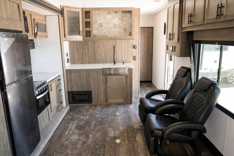 new Toy Haulers Forest River Wolf Pack for sale, in Steinbach, MB Thumbnail 10