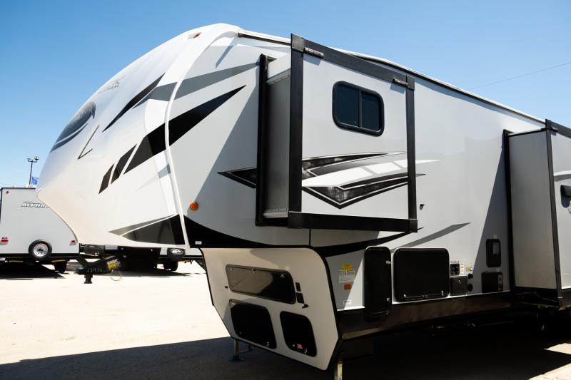 new Toy Haulers Forest River Wolf Pack for sale, in Steinbach, MB Thumbnail 4