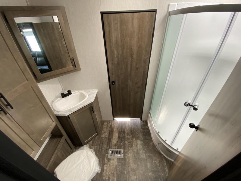 new Toy Haulers Forest River Cherokee Wolf Pack for sale, in Steinbach, MB Thumbnail 13