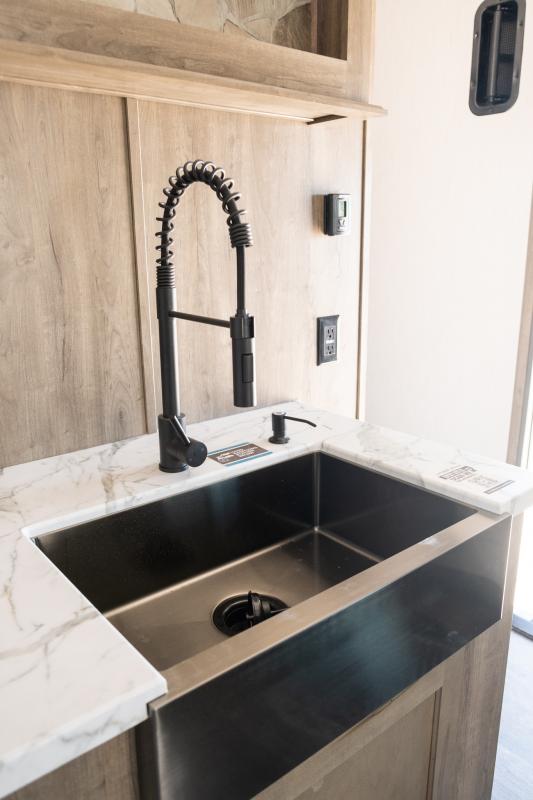 new Toy Haulers Forest River Wolf Pack for sale, in Steinbach, MB Thumbnail 13