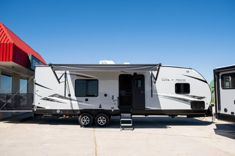new Toy Haulers Forest River Wolf Pack for sale, in Steinbach, MB Thumbnail 7