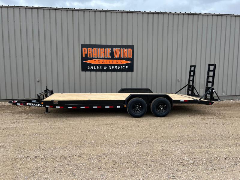 2025 PJ Trailers 22 CC Equipment Trailer