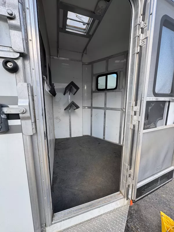 used Horse Trailers Gore Trailers  for sale, in Waynesboro, VA Thumbnail 4