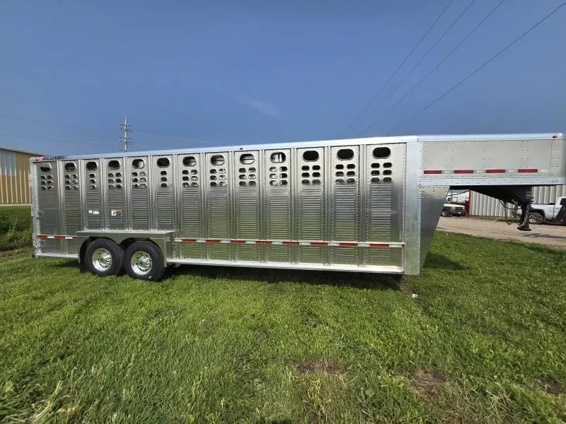 new Stock / Stock Combo Trailers Wilson Trailer Company  for sale, in Wakefield, NE Thumbnail 4