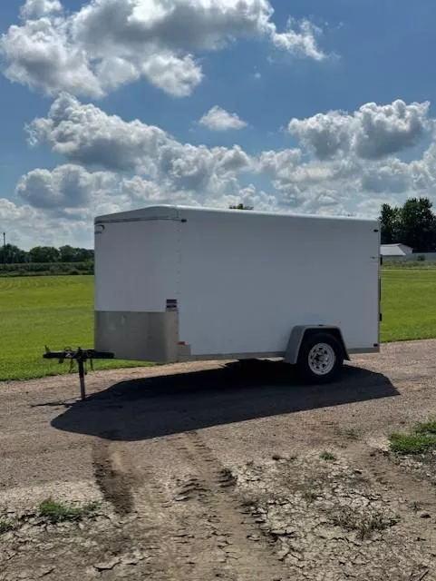 2004 Sharp Manufacturing 6x10 Cargo / Enclosed Trailer
