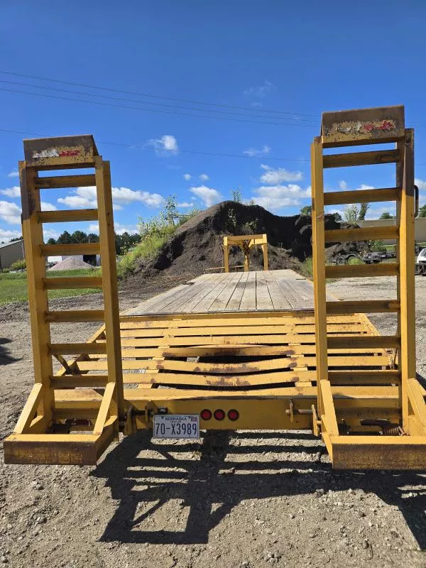 used Equipment / Flatbed Trailers D and K Trailers  for sale, in Wakefield, NE Thumbnail 5