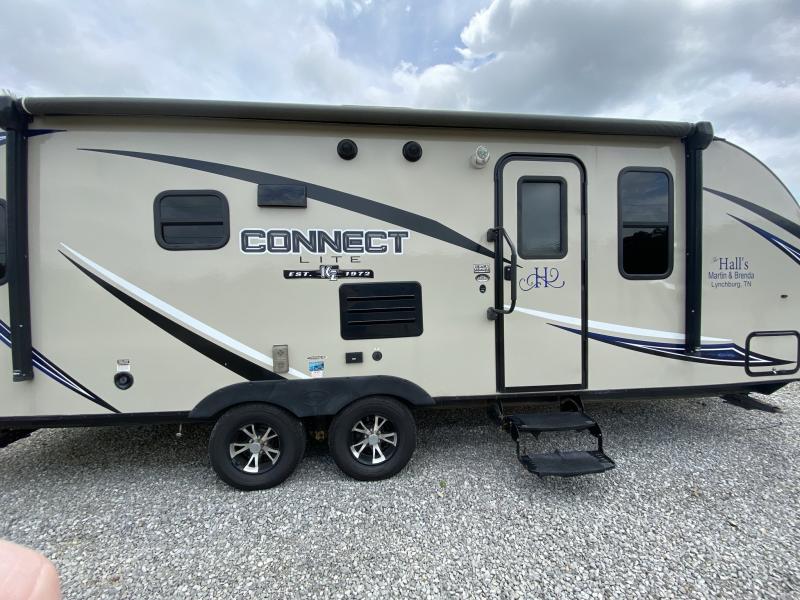 2017 KZ CONNECT LITE C231RL Travel Trailer 2017 KZ CONNECT LITE C231RL Travel Trailer