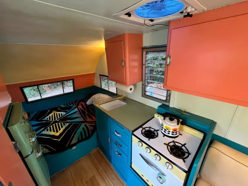used Travel Trailers Shasta Airflyte for sale, in Montrose, CA Thumbnail 3