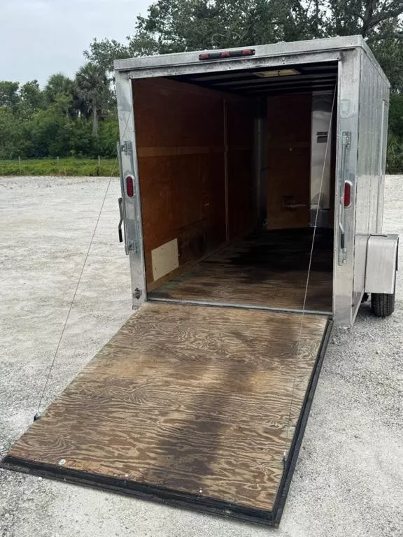 used Cargo (Enclosed) Trailers Arising  for sale, in Saint Cloud, FL Thumbnail 5