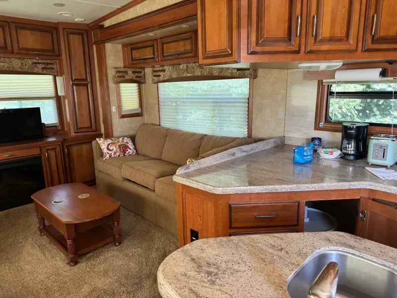 used Fifth Wheel Trailers DRV Other for sale, in Gallatin Gateway, MT Thumbnail 6