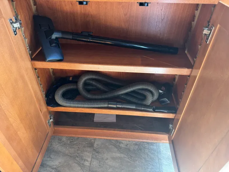 used Fifth Wheel Trailers DRV Other for sale, in Gallatin Gateway, MT Thumbnail 15