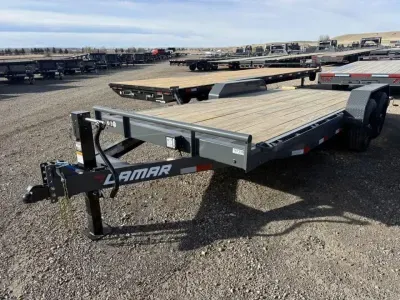 2026 Lamar Trailers Trailer
