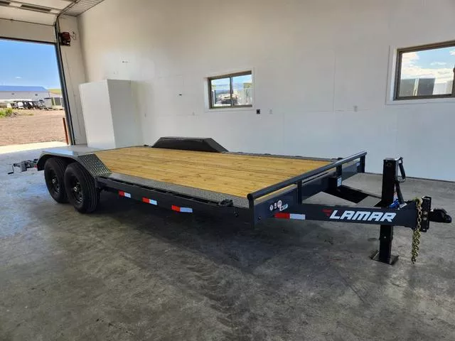 2025 Lamar Trailers Trailer 