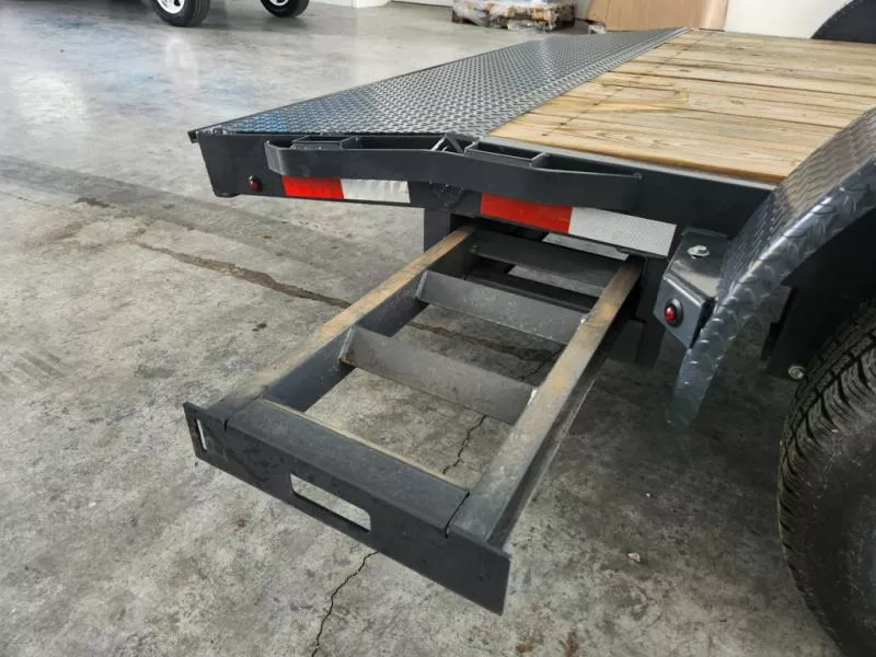 new Car Haulers / Racing Trailers Lamar Trailers  for sale, in Great Falls, MT Thumbnail 4