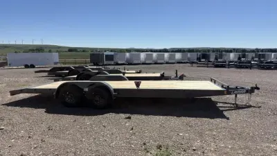 2026 Lamar Trailers Trailer