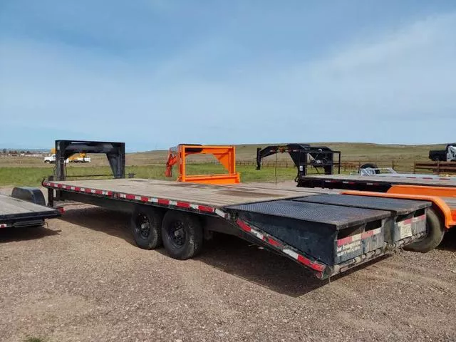 2022 ABU Gooseneck Equipment  25'  14K